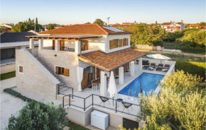Awesome Home In Peroj